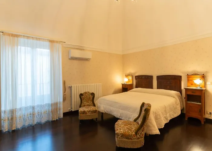 Casa Arezzo Al Duomo Апартаменты *